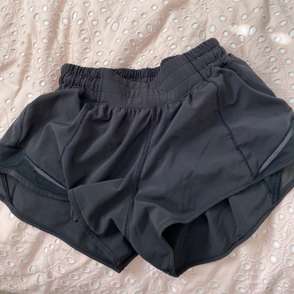 Hotty hot lululemon shorts